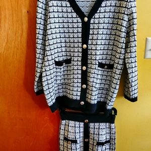 2pc. sexy mini skirt with sweater Night out Hit!!!